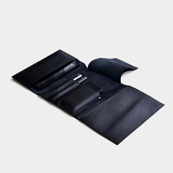 【夜神的百寶袋】牛皮多功能3c袋 皮革筆記本+筆袋+手機袋+平板套 第1張的照片