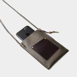 [アリ] IPHONE6,6sをぶら下げ首の革の携帯電話の袋の電話ブースでは、7 PLUSは、マネーカード、文書（緑の革）を置く 1枚目の画像