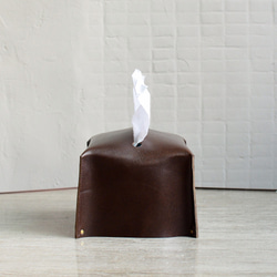 【偏執狂的寶盒】牛皮衛生紙盒 巧克力色皮革面紙盒 入厝禮物 客製刻字當禮物 聖誕節 交換禮物 第3張的照片