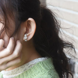 一朵櫻花 夾式耳環 | 925純銀 耳垂夾 花朵 手工銀飾 情人禮物 第6張的照片