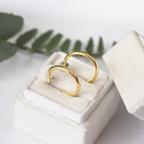 文字入れ】ゴールド シンプル フープ ピアス (銅メッキ 18Kゴールド
