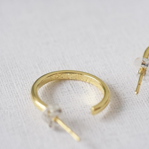 文字入れ】ゴールド シンプル フープ ピアス (銅メッキ 18Kゴールド