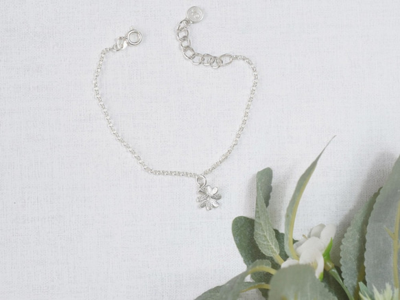 四葉草 幸運草 | 細手鍊 925純銀 簡約 手工銀飾 情人節禮物 第3張的照片