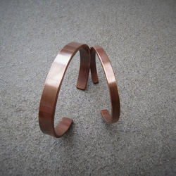【刻字】簡約C型手環 - 紅銅復古款 | 情侶對環 客製化 情人禮物 第9張的照片