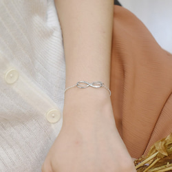 無限 | 細手鍊 925純銀 女款 簡約 手工銀飾 情人禮物 第1張的照片