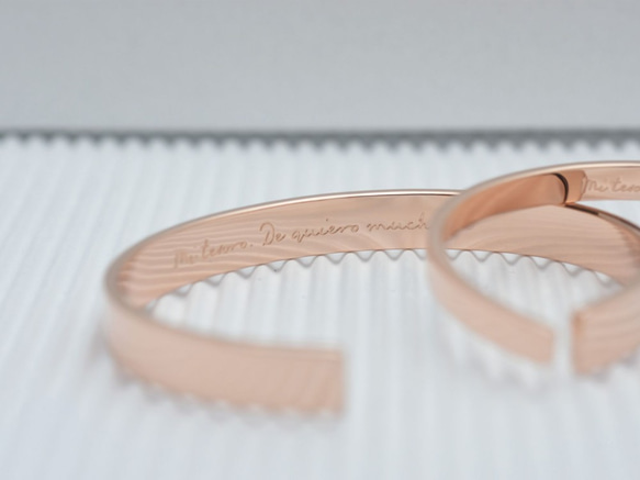 【客製化】刻字C型手環 | 情侶對環 銅鍍 or 銀鍍玫瑰金/K金 情人禮物 第12張的照片