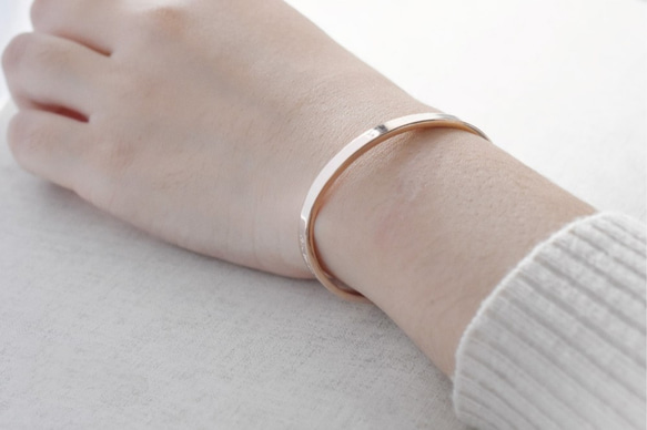 【客製化】刻字C型手環 | 情侶對環 銅鍍 or 銀鍍玫瑰金/K金 情人禮物 第8張的照片