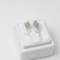 小玫瑰 - 耳朵上的小清新 | 純銀耳環 Rose 手工銀飾 情人禮物 第7張的照片