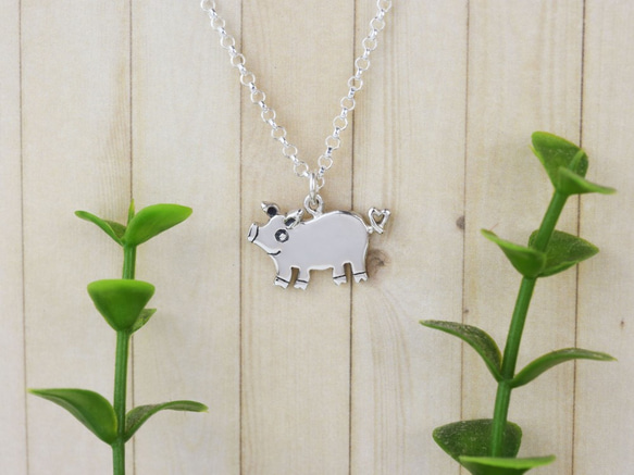 遊び心のある豚 | スターリングシルバー ネックレス 細いチェーン 鎖骨チェーン かわいい動物 ハンドメイド シルバー ジュエリ 2枚目の画像