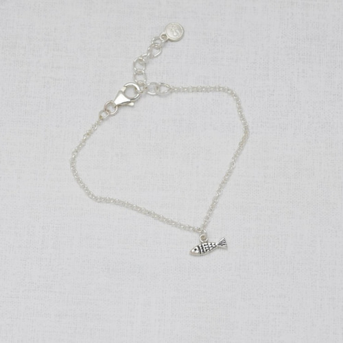 シルバー　魚モチーフ　ハンドメイド　ブレスレット シルバー魚モチーフハンドメイドブレスレット