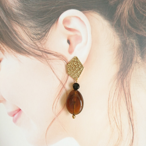 ゴールドプレート×べっこう風ビーズピアス・イヤリング ピアス 