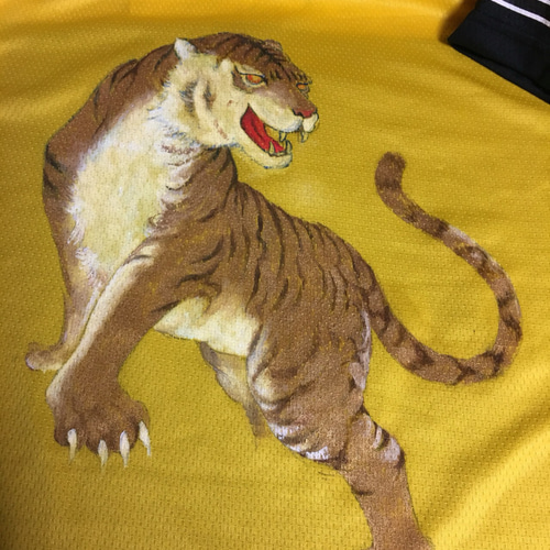 阪神タイガース ユニフォーム 和柄 絵師 虎 手書き