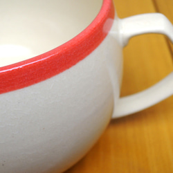 丸マグカップ（赤） 2枚目の画像