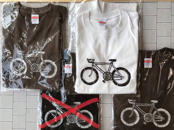 Tシャツ　大人用　自転車柄 1枚目の画像