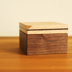 【あす楽対応商品】アンダーアングルシリーズ/木製リングボックス - エレガントなクラシック 2枚目の画像