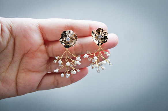ROPEshop之【花嫁】水晶珍珠耳飾耳針款。 第1張的照片