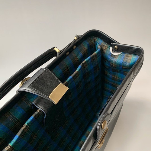 Valise ドクターズバッグ ３way　革　リュック ブラック Valise ドクターズバッグ 3way 革 リュック ブラック 3way