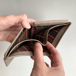 英国デザインValise二つ折り財布 スモーキーグレイII 4枚目の画像