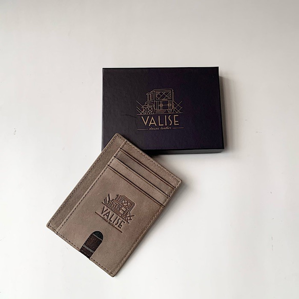 英國設計 Valise 通行證盒 煙灰色 第2張的照片
