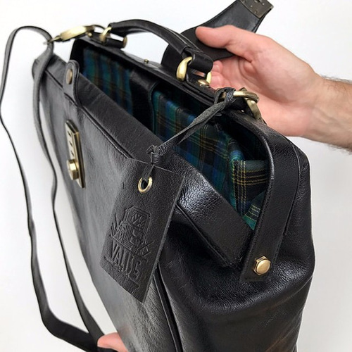 3way英国デザイン牛革かばんValiseドクターズ ブラックBuff リュック