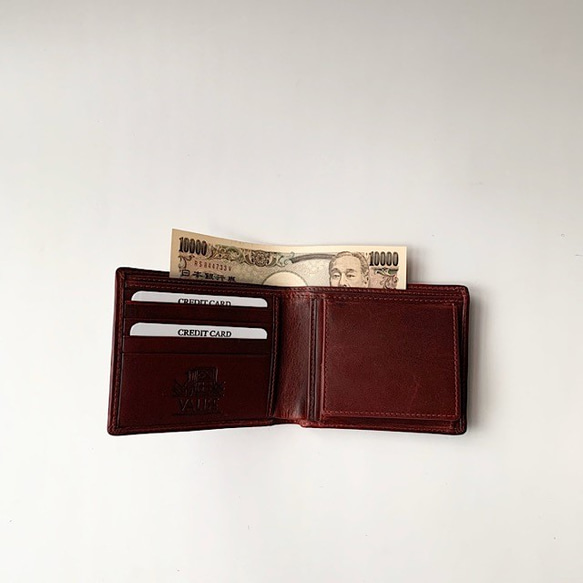 英国デザインValise二つ折り財布 ブラックチェリー 6枚目の画像