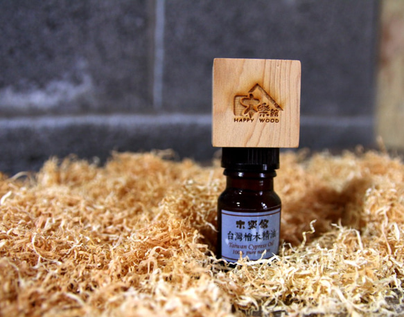 屋久杉+台湾檜　香り木セット Yakusugi Taiwan Hinoki 木樂館∥台檜精油擴香組Taiwan Hinoki Oil & Wood 其他生活雜貨木樂館
