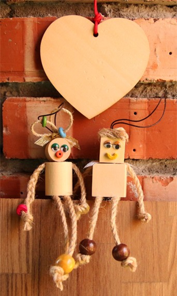 | 木樂館∥木頭人* 男孩+女孩* &心型吊飾 DIY Woodenhead 第2張的照片