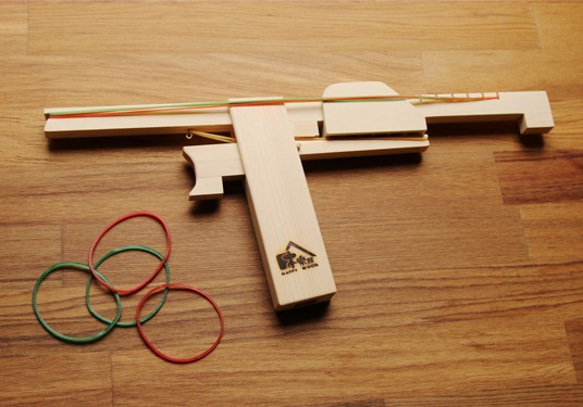 | 木樂館∥六連發橡皮筋玩具槍 DIY Wooden Rubber Band Toy Gun 第1張的照片