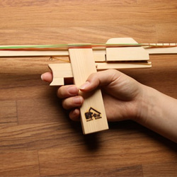 | 木樂館∥六連發橡皮筋玩具槍 DIY Wooden Rubber Band Toy Gun 第6張的照片