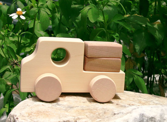 | 木樂館∥木製小貨車 Wooden Pick-up Truck 第3張的照片