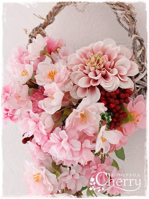 【春リース】流れるように桜満開、バッグ型リースの壁飾り。「Creema限定」 3枚目の画像