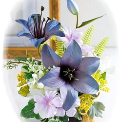 【お供え花】シックなスカシユリで品良く、インテリアフラワーとしても飾れます。♪【Creema限定】 3枚目の画像