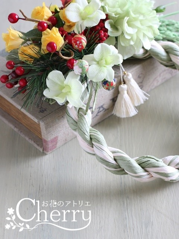 【お正月】爽やかグリーン系のお花一杯しめ飾りはリース感覚で。♪ 4枚目の画像