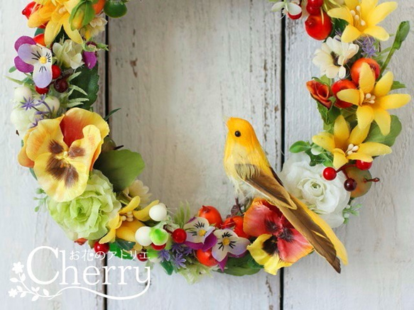 【春リース】小鳥が歌うお花いっぱい黄色のリース。♪・「Creema限定」 2枚目の画像
