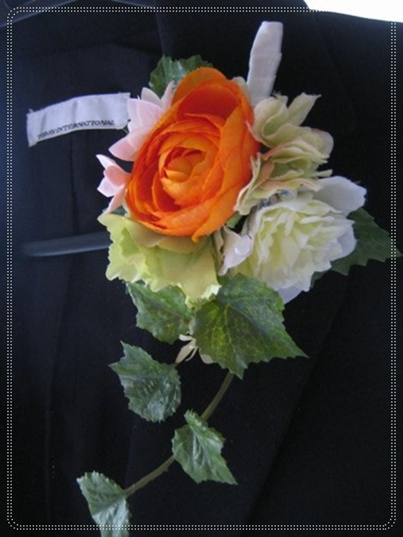 コサージュ（卒業式や入学式、結婚式の装いのアクセントに！） 3枚目の画像
