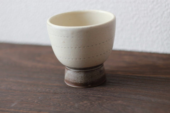 ティーカップ(白) 小石原焼 鶴見窯 2枚目の画像