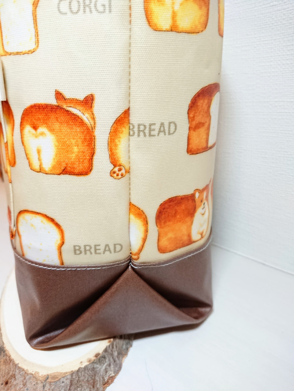 お散歩ラミネートショルダーバック！コーギーのおしりパン 3枚目の画像