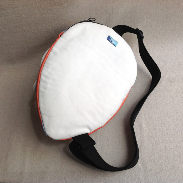 設計款NB1112 - 【純棉帆布】安娜海蛞蝓立體造型肩背包 第4張的照片