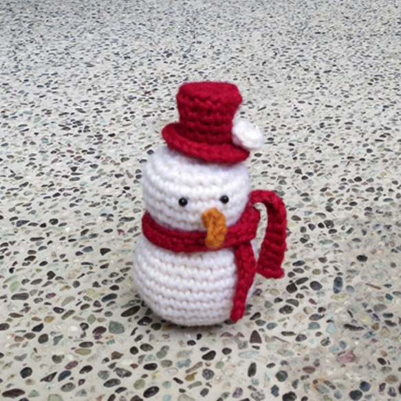 純手工鉤織美麗諾羊毛聖誕小雪人 第7張的照片
