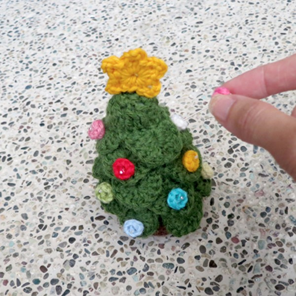 純手工鉤織美麗諾羊毛聖誕小樹 第3張的照片
