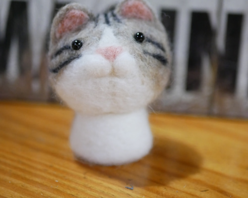 羊毛フェルト猫