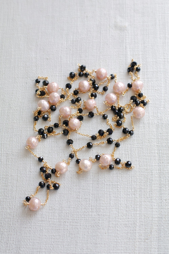 Pinkpearl & Blackspinel Rope（necklace）ピンクパールとスピネルのロングネックレス 4枚目の画像