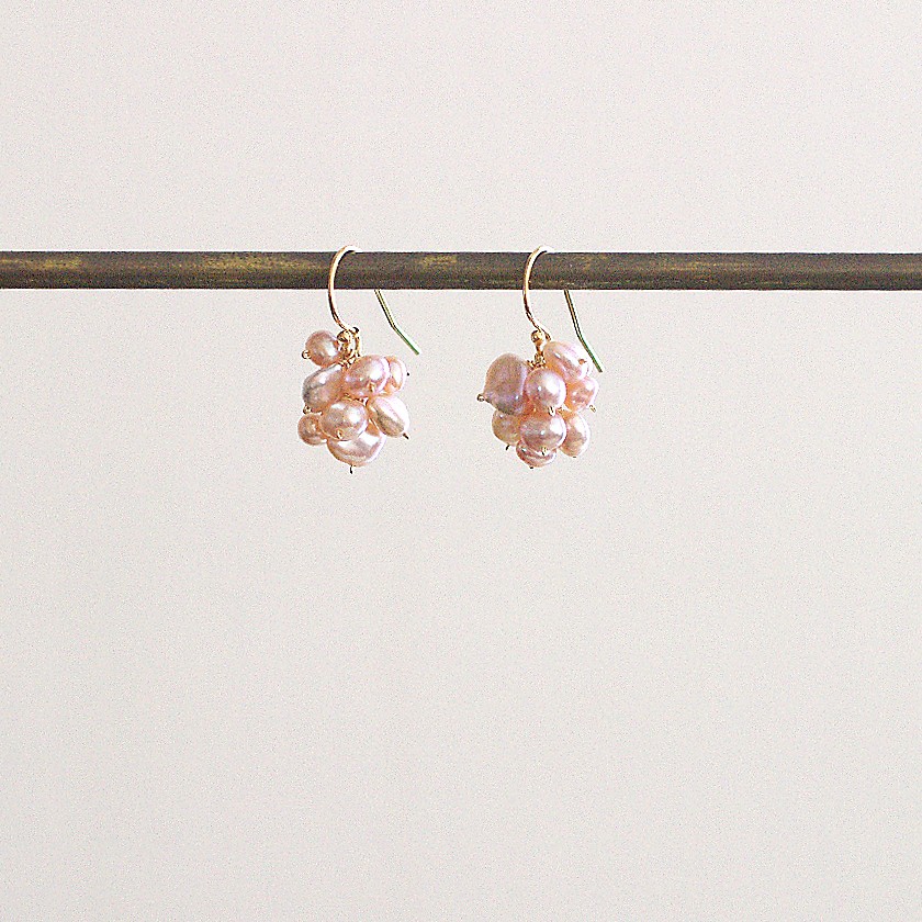 fusa : PinkPearl（earring） ピンク色のパールを玉房にした耳飾り