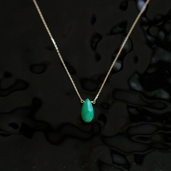 ご予約品　Chrysoprase（necklace）クリソプレーズのネックレスとピアス 5枚目の画像