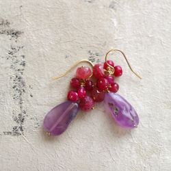 fusa : Ruby & Chalcedony（earring） 紫と赤の耳飾り 5枚目の画像