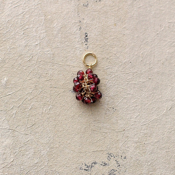 yamabudo：Garnet Tama（魅力）Garnet Tamasu Charm 第2張的照片