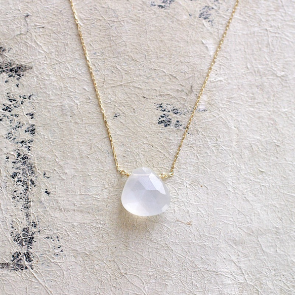 namida : white Moonstone（necklace） ホワイトムーンストーンのネックレス 2枚目の画像