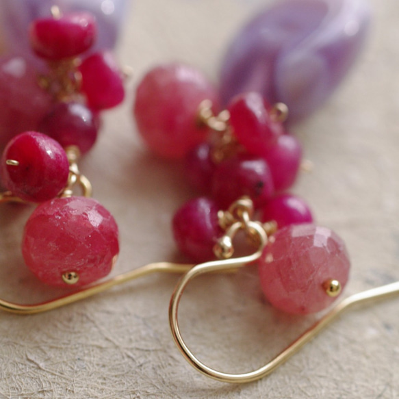fusa：Ruby＆Chalcedony（耳環）-2紫色和紅色耳環 第2張的照片