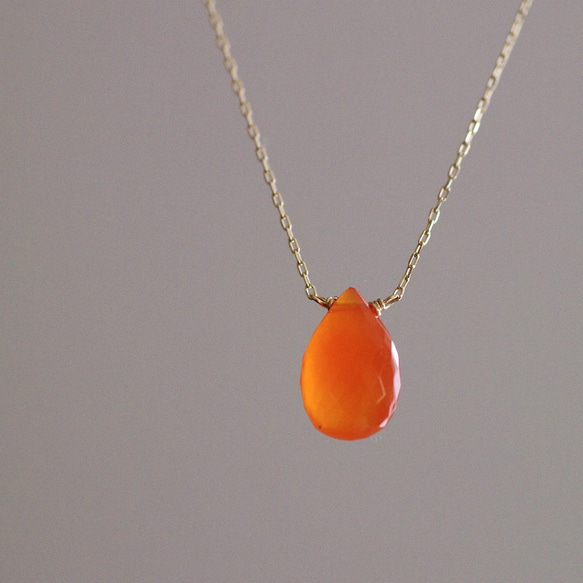 namida : Carnelian（necklace） カーネリアンと繊細な10金チェーンのネックレス 6枚目の画像