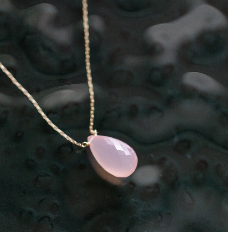 namida : pink Chalcedony（necklace） ピンクカルセドニー